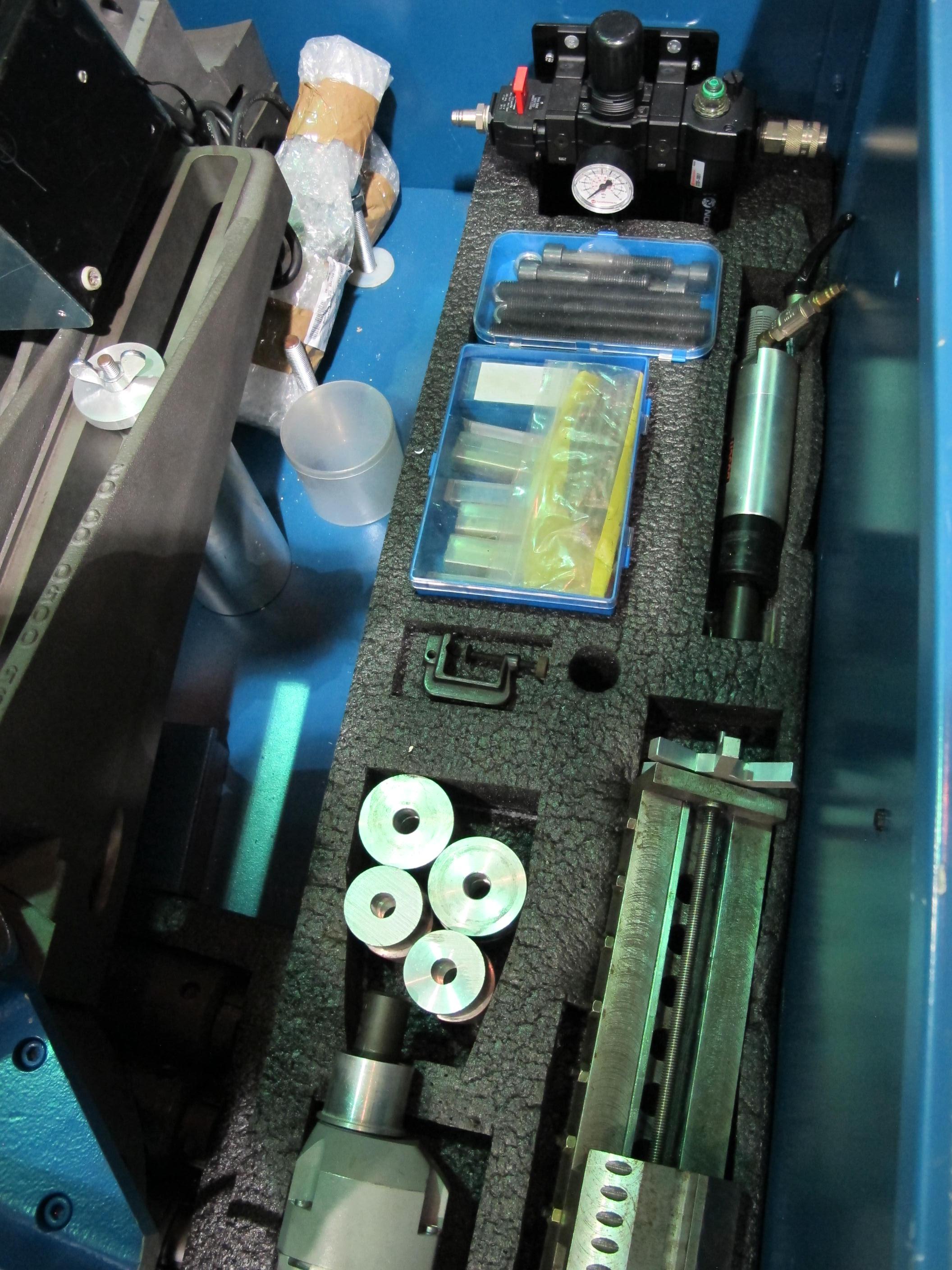 EFCO MODEL TDF-2 PORTABLE FLANGE FACING MACHINE S/N 08.520.0044 (T-10) LOADING & HANDLING FEE $50-388