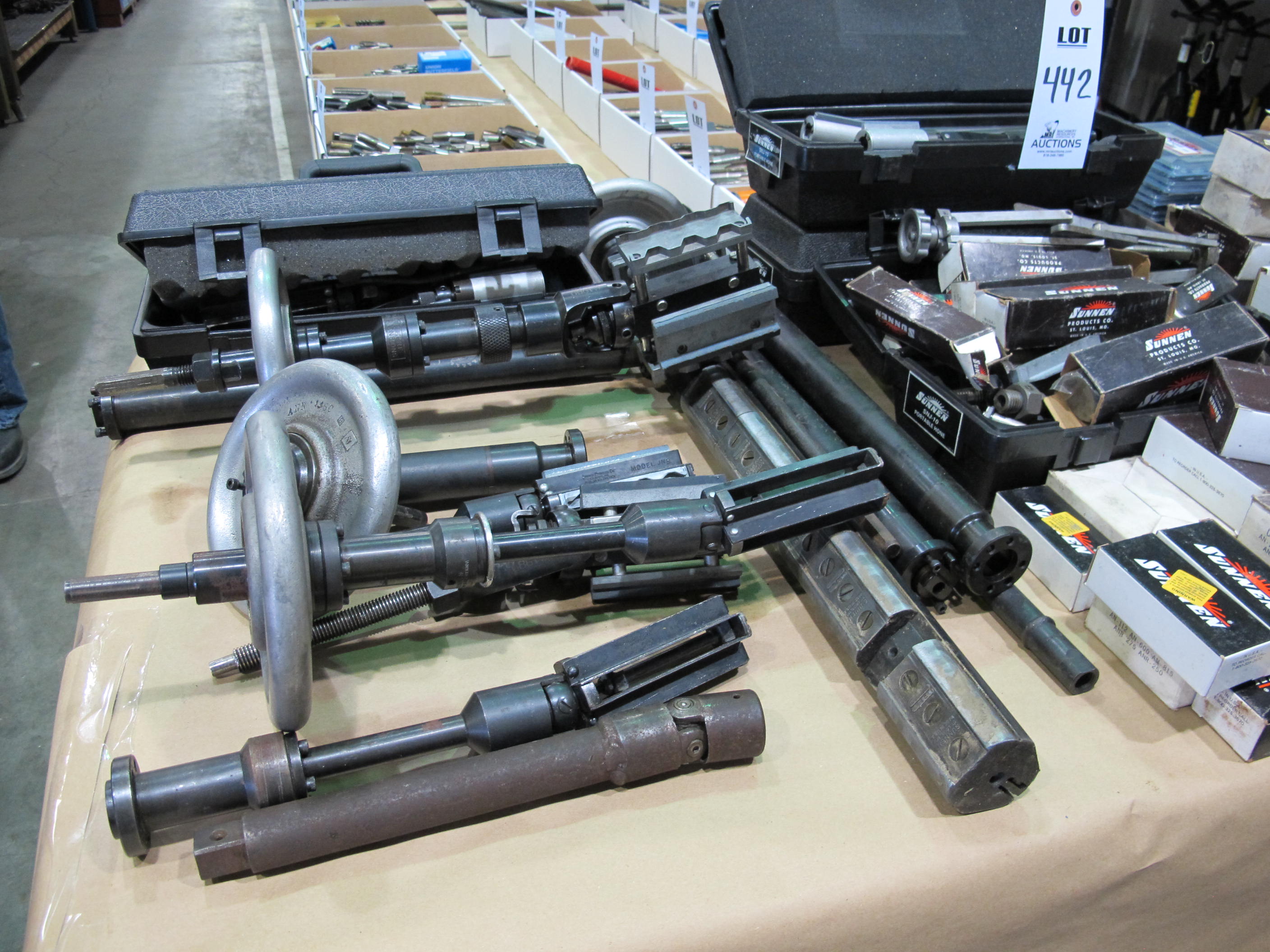 LOT SUNNEN CYLINDERS & STONES FOR HONING MACHINE (T-10) LOADING & HANDLING FEE $10-442