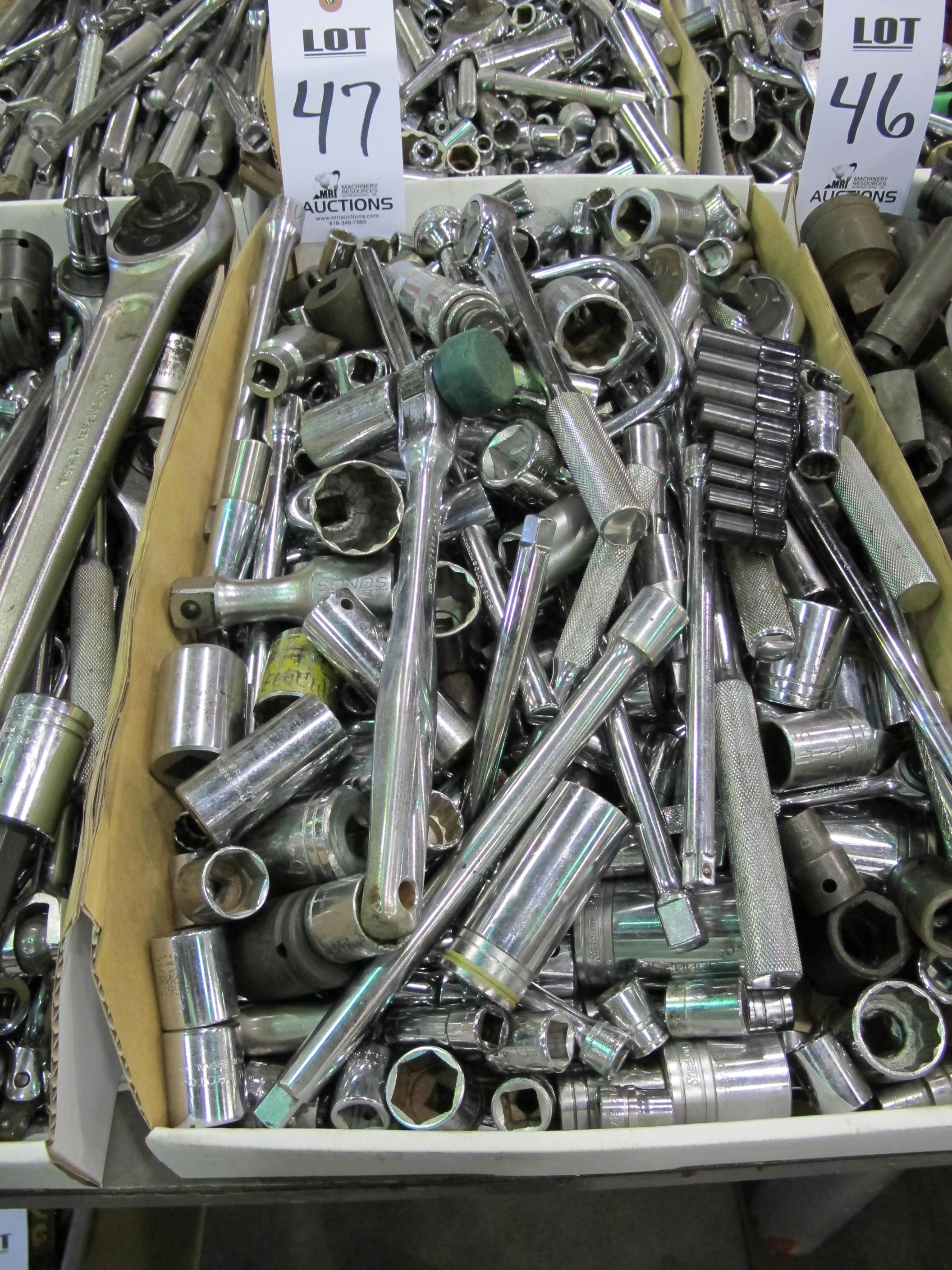LOT ASST'D SOCKETS W/ RATCHET (T-10) LOADING & HANDLING FEE $10-47