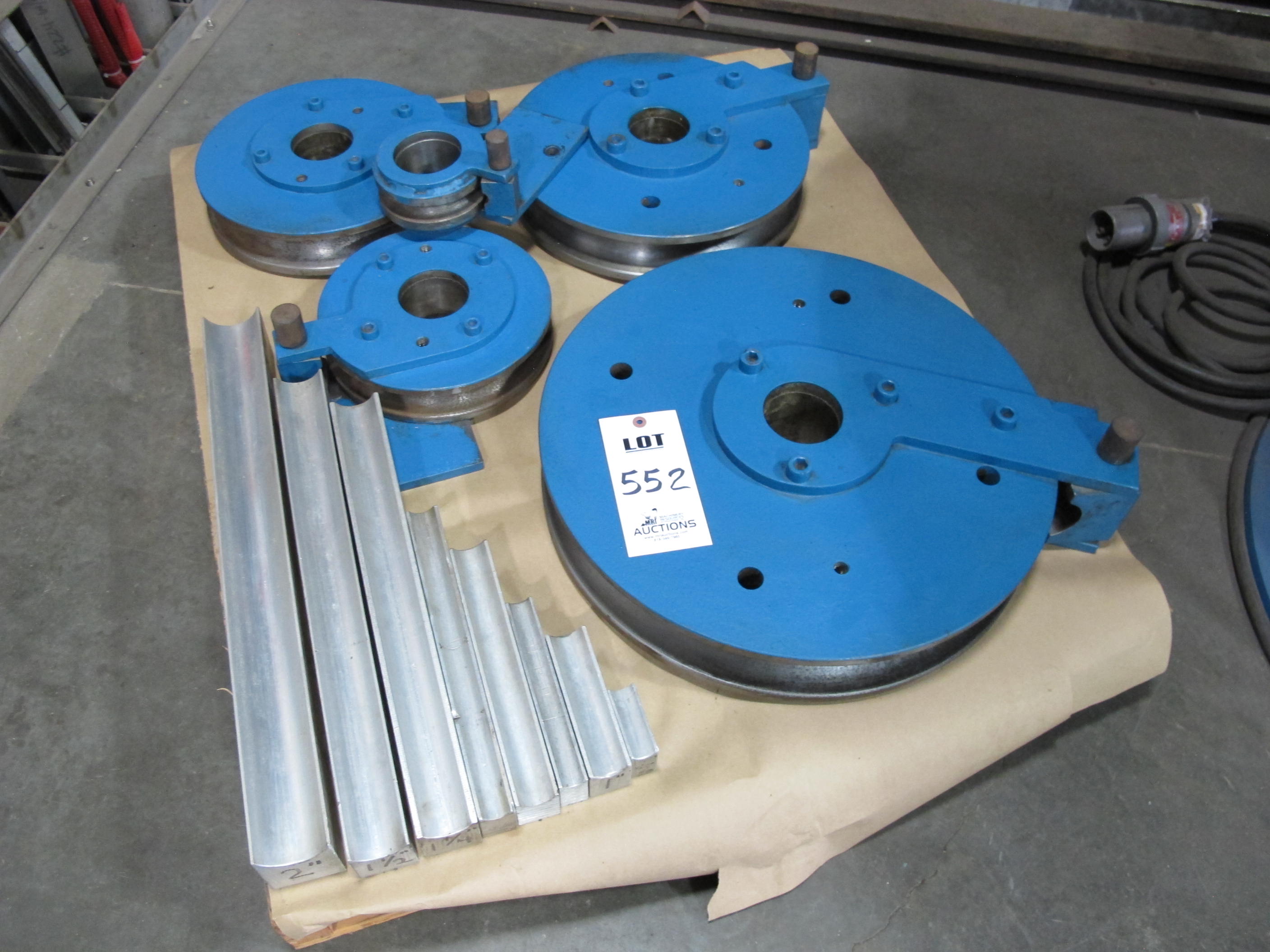 LOT ASST'D DIES (T-10) LOADING & HANDLING FEE $25-552