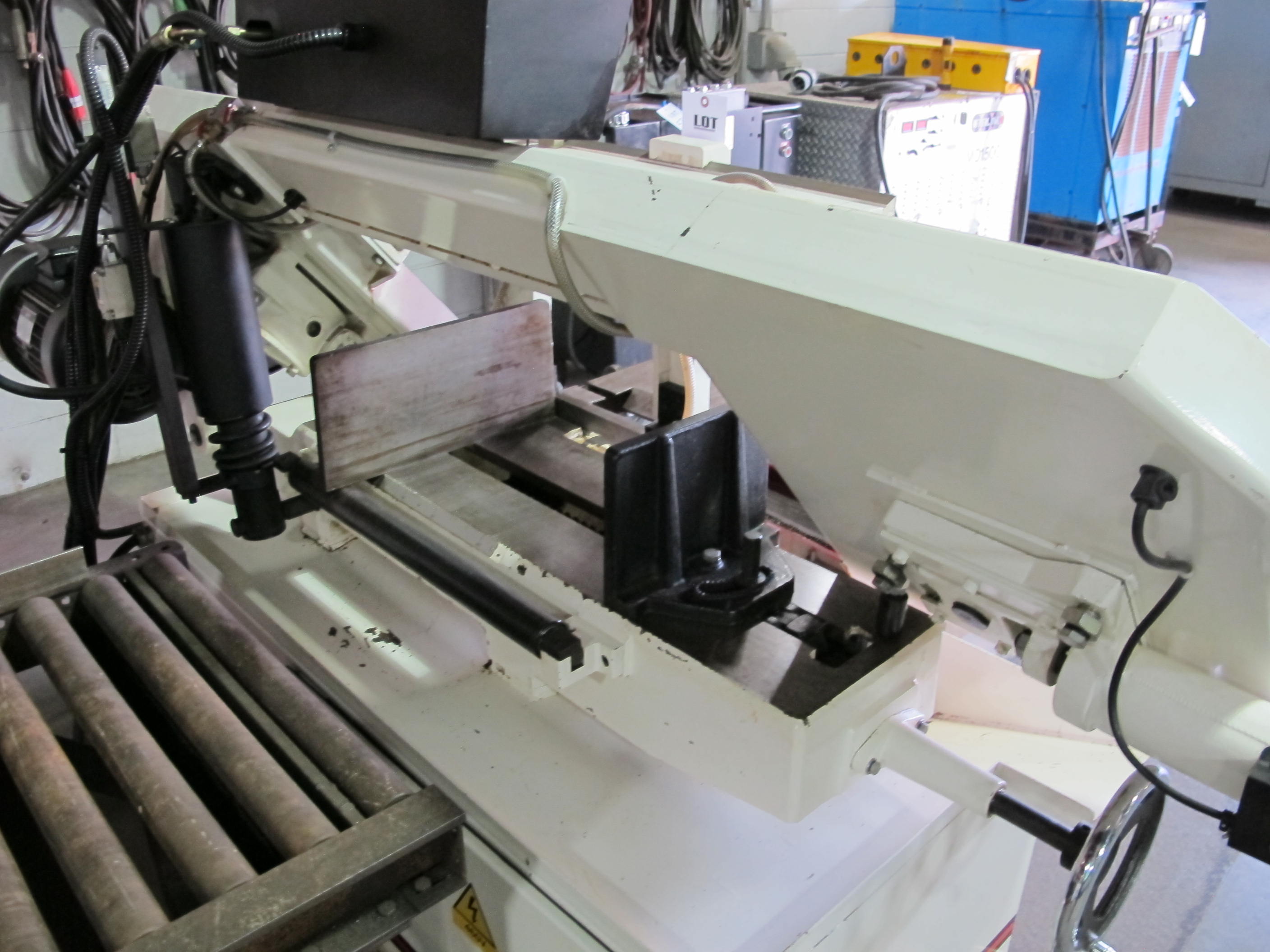 JET MODEL HBS-1321W HORIZONTAL BAND SAW S/N 0703225 (T-10) LOADING & HANDLING FEE $300-553