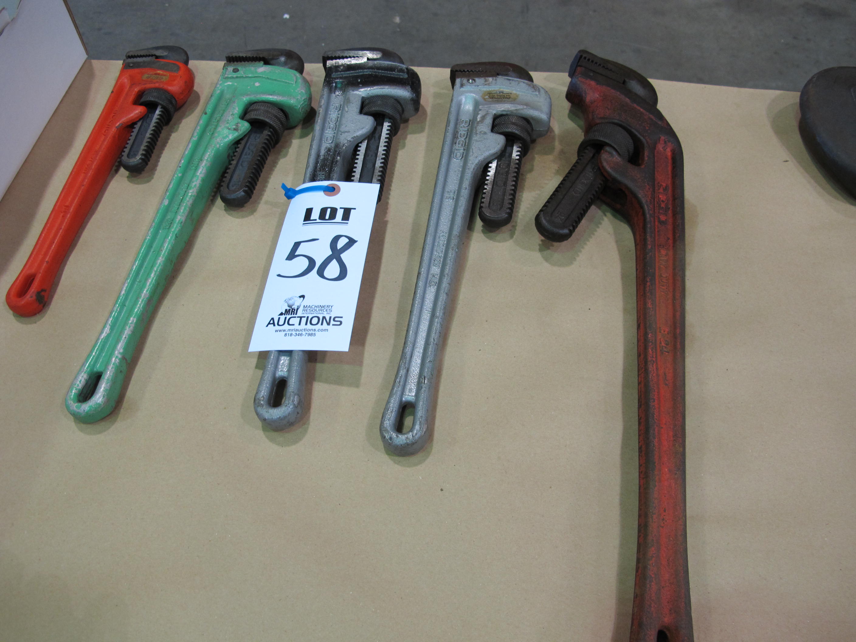 LOT (5) ASST'D WRENCHES (T-10) LOADING & HANDLING FEE $10-58