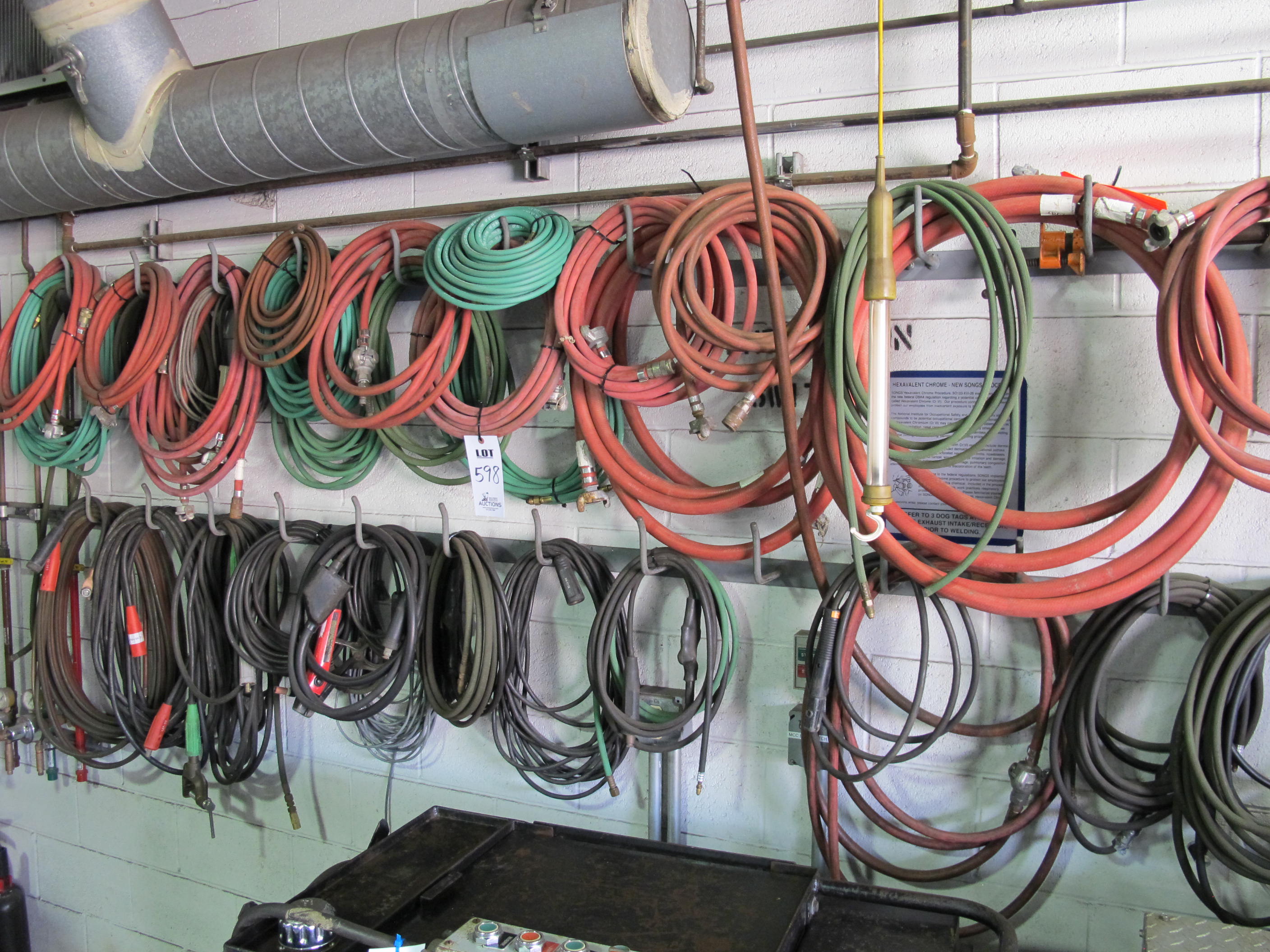 LOT ASST'D HOSES & WELDING TABLES (T-10) LOADING & HANDLING FEE $50-598