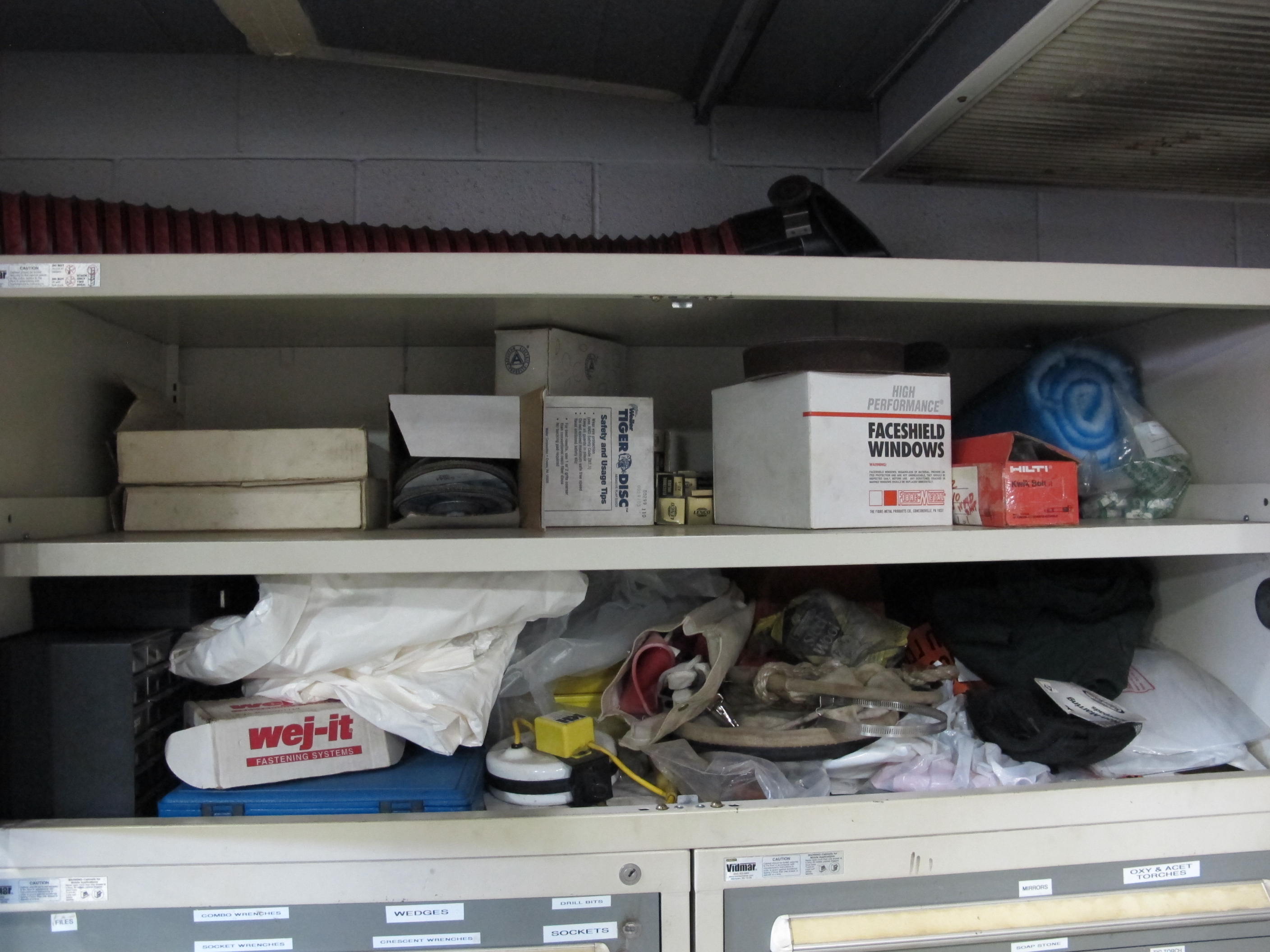 STANLEY VIDMAR 2-DOOR CABINET W/ CONTENTS (T-10) LOADING & HANDLING FEE $50-602