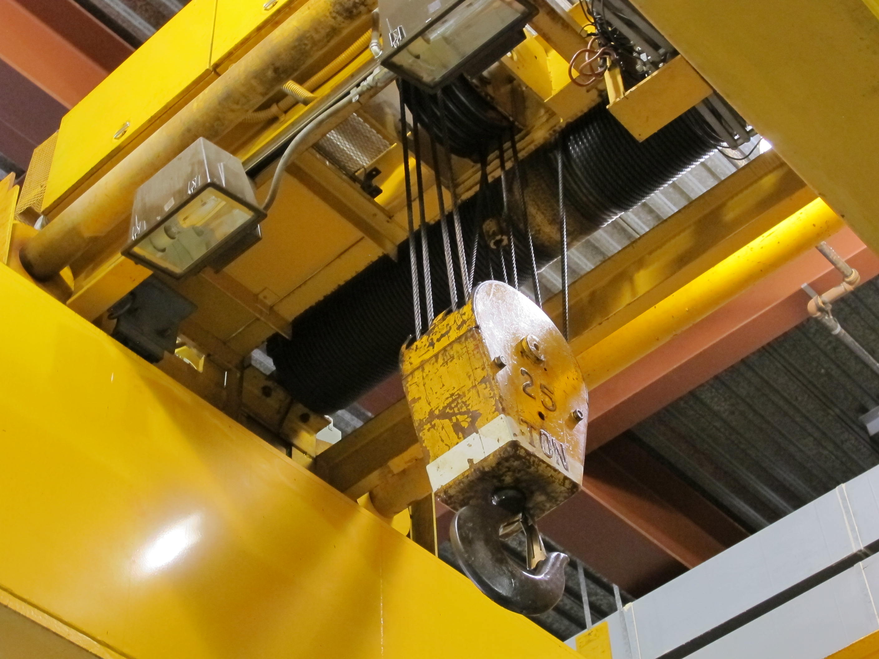 CRANEVEYOR CORP BRIDGE CRANE ONLY, 25-TON CAP W/ REMOTE CONTROLS (T-10) LOADING & HANDLING FEE $6,000-616