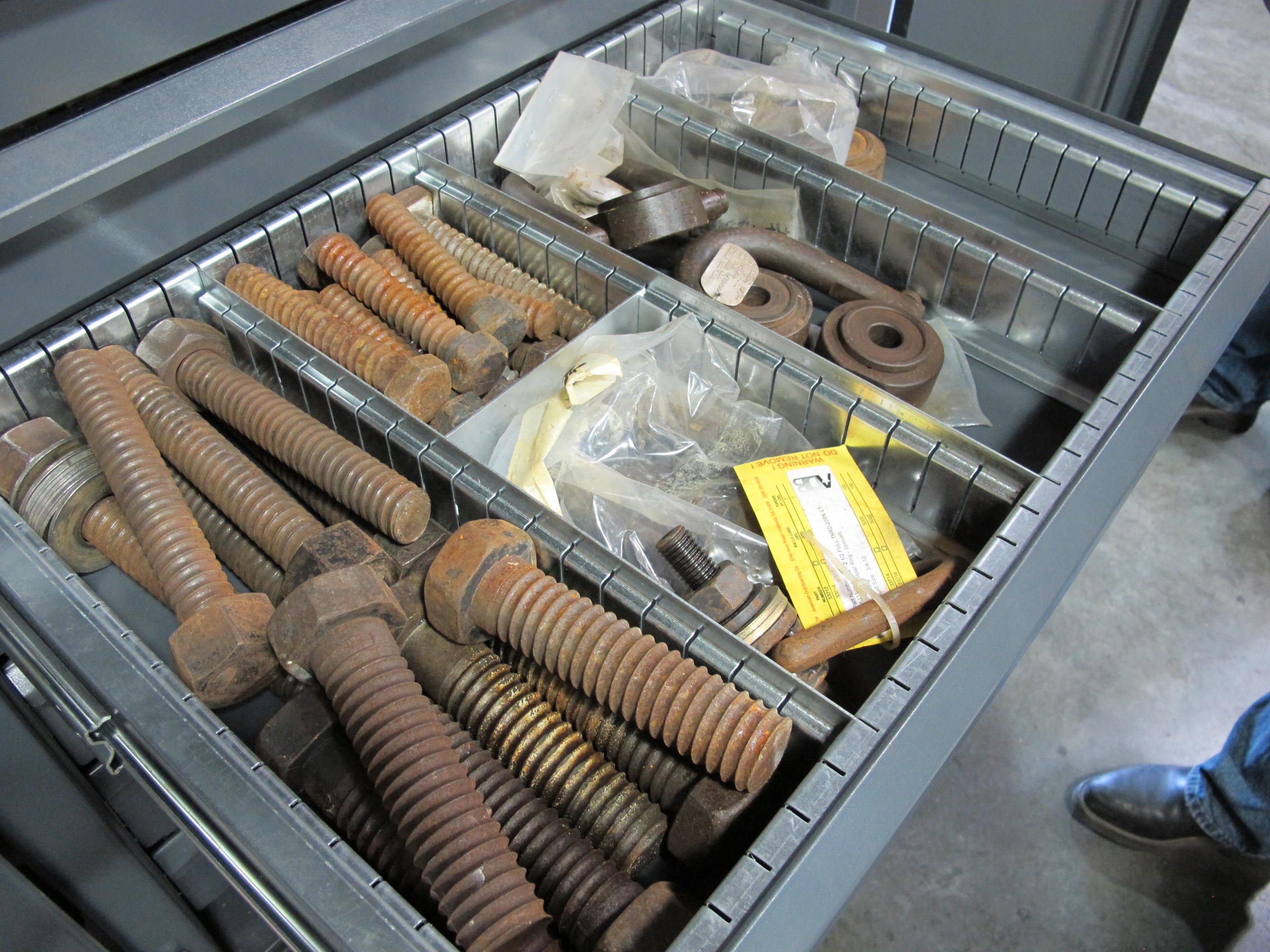 STRONG HOLD 2-DOOR STORAGE CABINET W/ CONTENTS (T-10) LOADING & HANDLING FEE $50-656