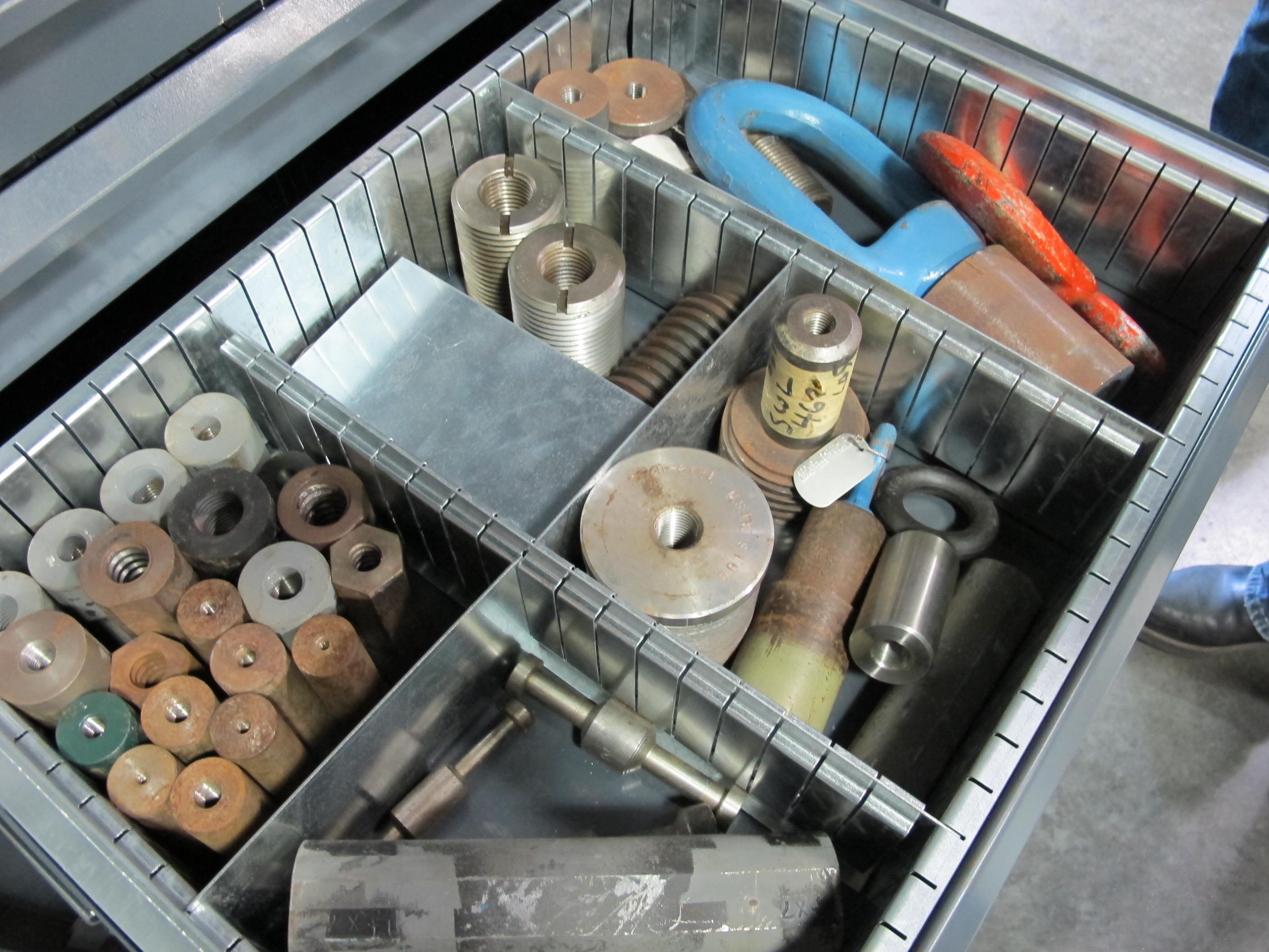 STRONG HOLD 2-DOOR STORAGE CABINET W/ CONTENTS (T-10) LOADING & HANDLING FEE $50-656