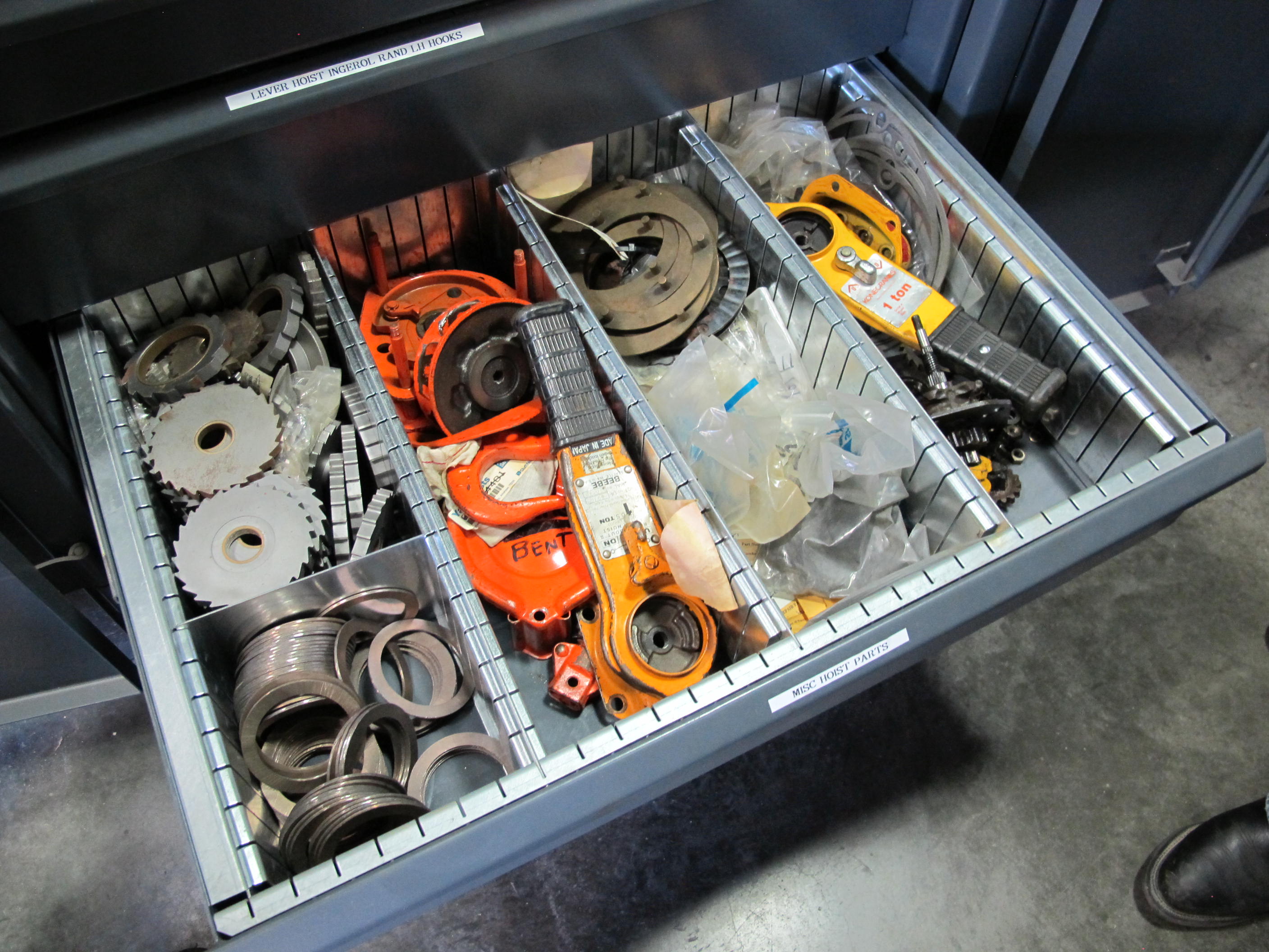 STRONG HOLD 2-DOOR STORAGE CABINET W/ CONTENTS (T-10) LOADING & HANDLING FEE $50-657