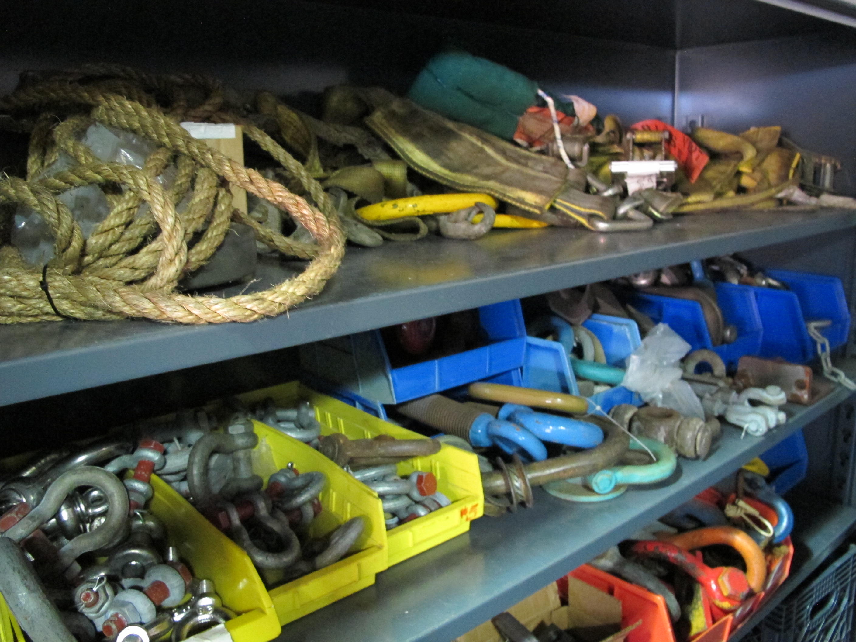 STRONG HOLD 2-DOOR STORAGE CABINET W/ CONTENTS (T-10) LOADING & HANDLING FEE $50-659