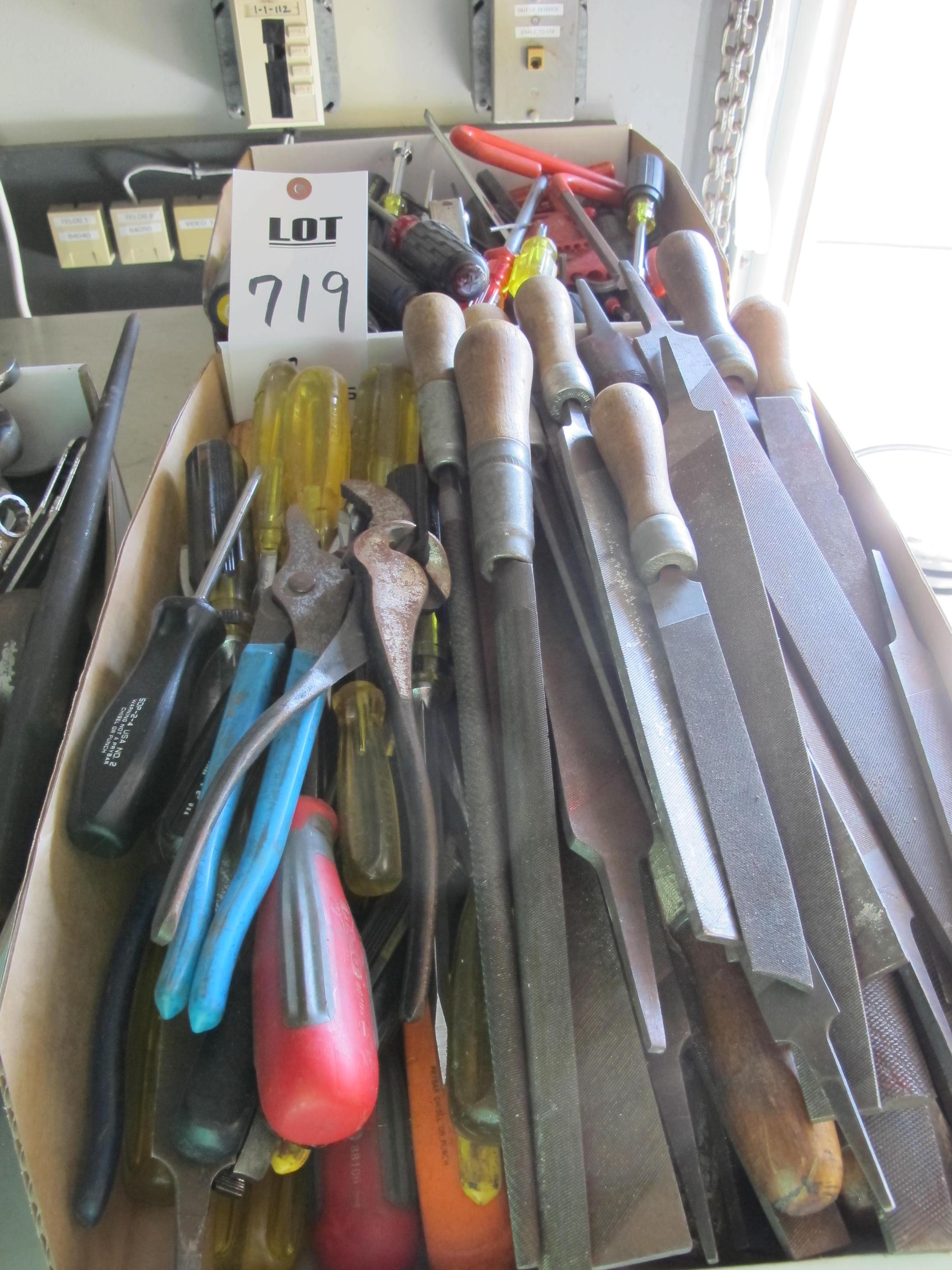 LOT ASST'D HAND TOOLS (T-10) LOADING & HANDLING FEE $10-719