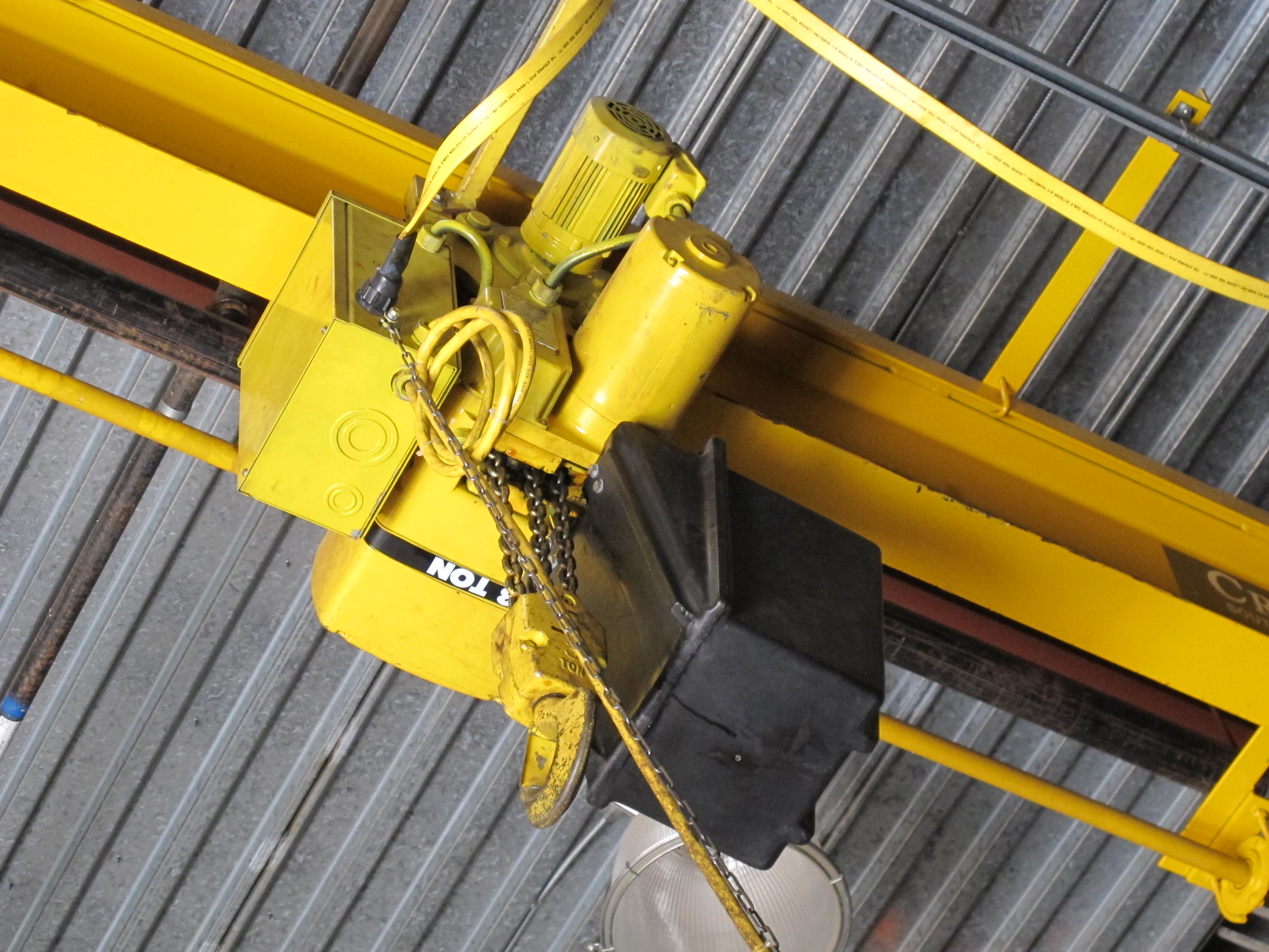 CRANEVEYOR 20' W 40' L OVERHEAD CRANE, 3-TON CAP W/ RUN WAY (T-10) LOADING & HANDLING FEE $5,000-729A