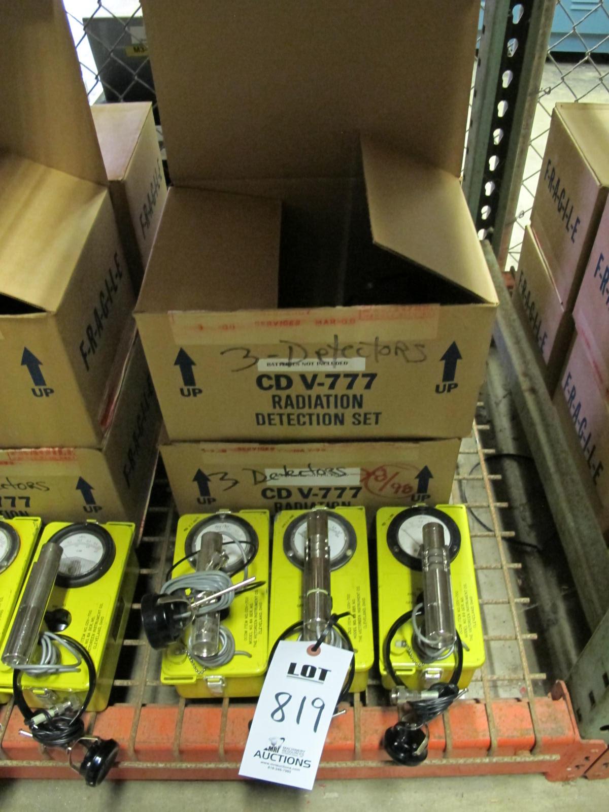 LOT (12) VICTOREEN INSTRUMENT MODEL 6B PORTABLE RADIATION DETECTORS (G-46) LOADING & HANDLING FEE $10-819