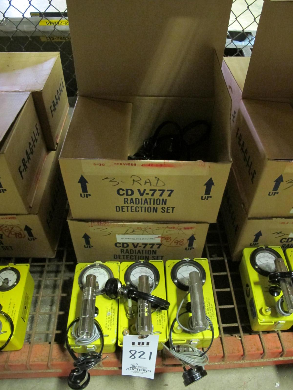 LOT (12) VICTOREEN INSTRUMENT MODEL 6B PORTABLE RADIATION DETECTORS (G-46) LOADING & HANDLING FEE $10-821