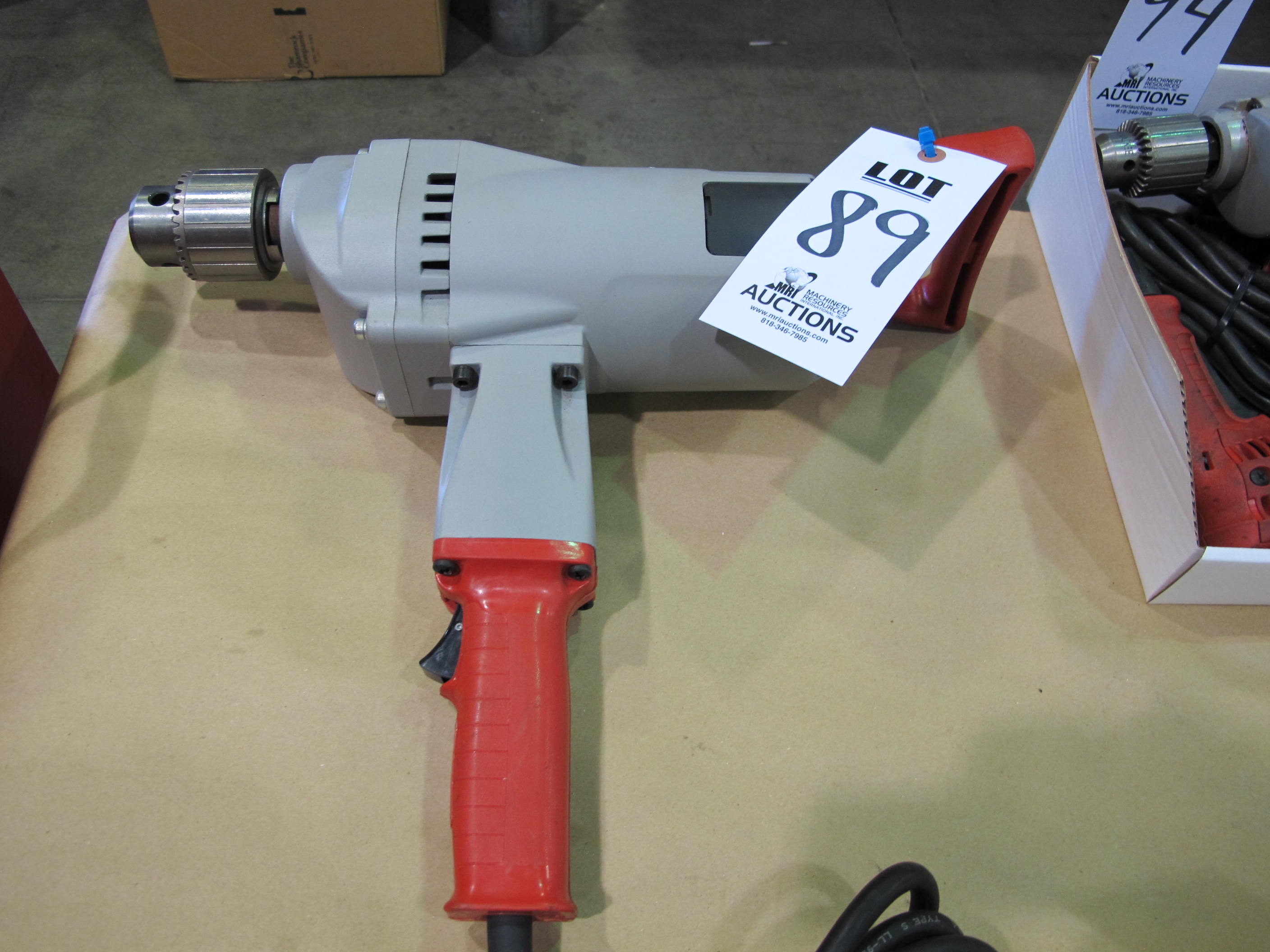 MILWAUKEE CAT NO 1854-1 ELECTRIC HAND DRILL S/N 3171 (T-10) LOADING & HANDLING FEE $10-89