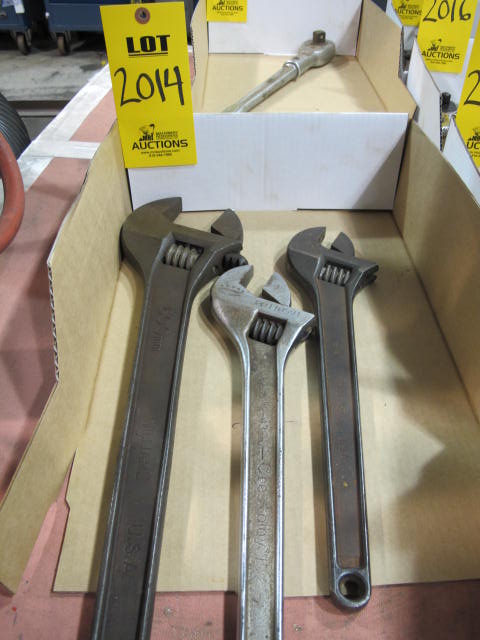 LOT CRESCENT WRENCHES (G-49) LOADING & HANDLING FEE $10-2014