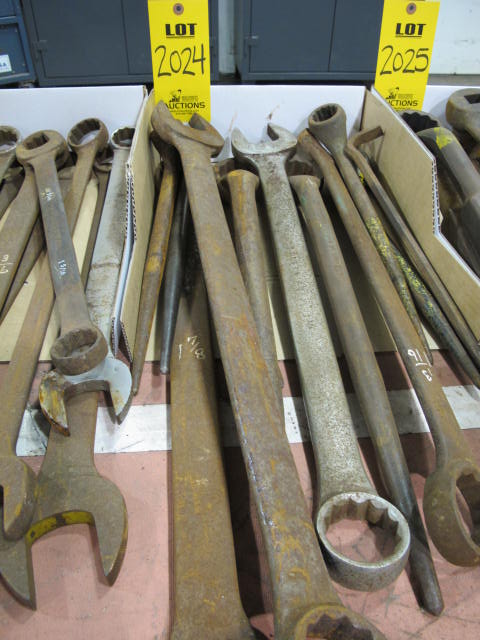 LOT WRENCHES (G-49) LOADING & HANDLING FEE $10-2024