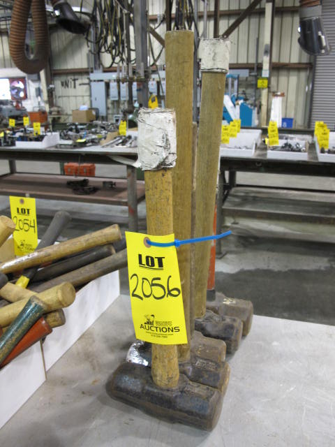 LOT (5) SLEDGE HAMMERS (G-49) LOADING & HANDLING FEE $10-2056
