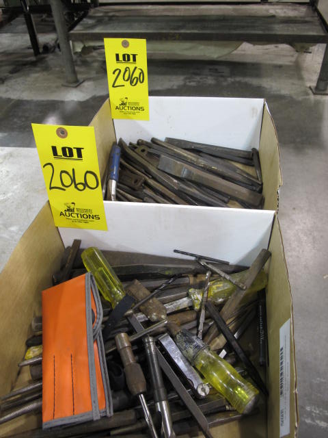 LOT CHISELS (G-49) LOADING & HANDLING FEE $10-2060