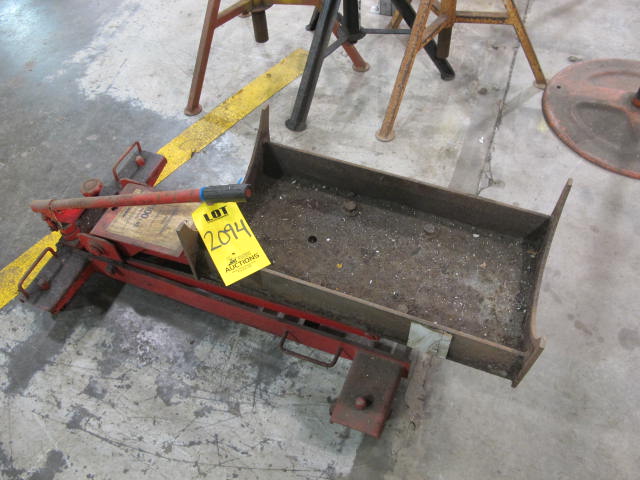 AFF 1100 LB HYDRAULIC TRANSMISSION JACK (G-49) LOADING & HANDLING FEE $25-2094