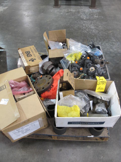LOT MISC VALVES, COUPLERS AND FITTINGS (G-49) LOADING & HANDLING FEE $25-2098