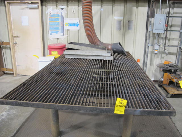 5'X9' WELDING TABLE (G-49) LOADING & HANDLING FEE $100-2108