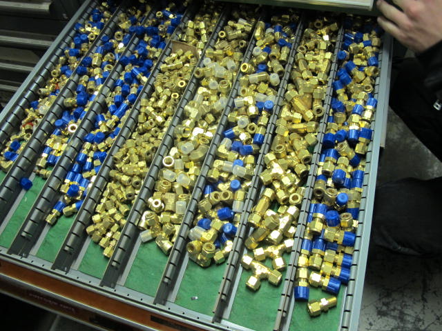 STANLEY VIDMAR 11-DRAWER INDUSTRIAL PARTS CABINET W/ PLUMBING FITTINGS (G-49) LOADING & HANDLING FEE $50-2147