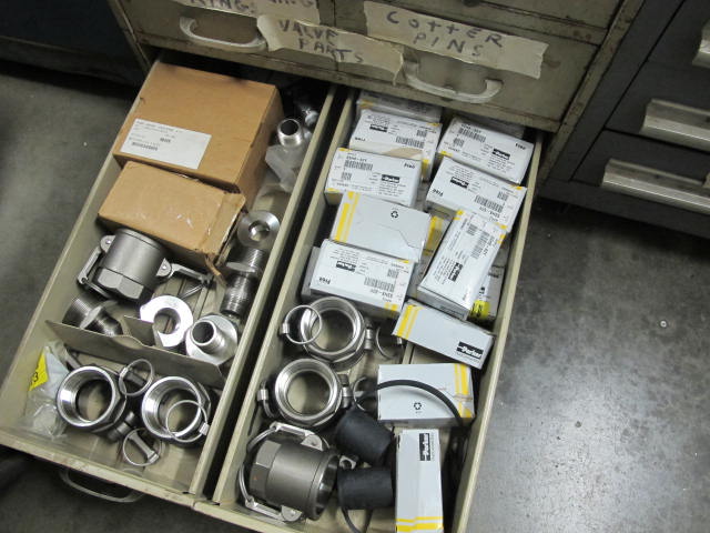 16-DRAWER INDUSTRIAL PARTS CABINET W/ O-RINGS (G-49) LOADING & HANDLING FEE $50-2149