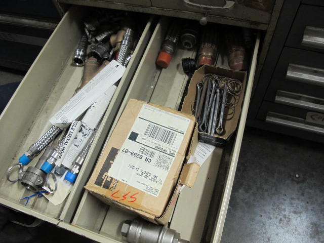 16-DRAWER INDUSTRIAL PARTS CABINET W/ O-RINGS (G-49) LOADING & HANDLING FEE $50-2149