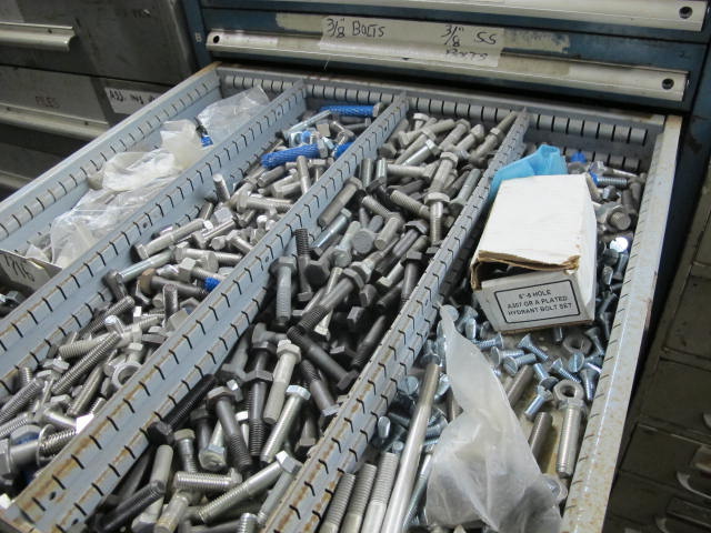 LISTA 10-DRAWER INDUSTRIAL PARTS CABINET W/ BOLTS AND STUDS (G-49) LOADING & HANDLING FEE $50-2150