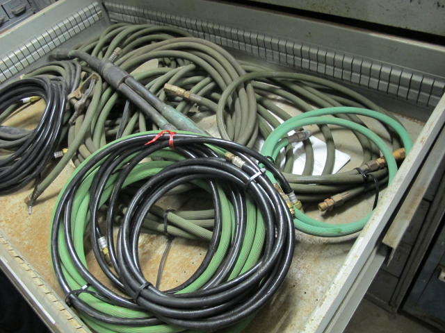 RACK ENGINEERING CO 7-DRAWER INDUSTRIAL PARTS CABINET W/ HOSE, WELDING LEAD AND MISC (G-49) LOADING & HANDLING FEE $50-2151