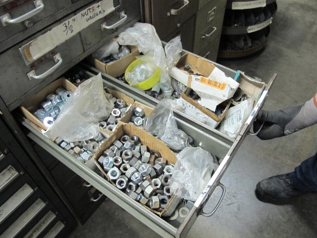 16-DRAWER INDUSTRIAL PARTS CABINET & (2) 4-DRAWER FILE CABINETS W/ NUTS, BOLTS, WASHERS (G-49) LOADING & HANDLING FEE $50-2152