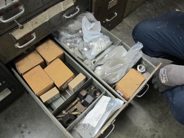 16-DRAWER INDUSTRIAL PARTS CABINET & (2) 4-DRAWER FILE CABINETS W/ NUTS, BOLTS, WASHERS (G-49) LOADING & HANDLING FEE $50-2152