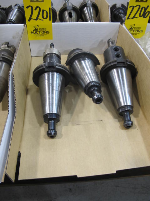 LOT (3) 50 TAPER TOOL HOLDERS (G-49) LOADING & HANDLING FEE $10-2201