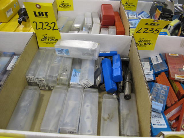 LOT CARBIDE MILLING CUTTERS (G-49) LOADING & HANDLING FEE $10-2232