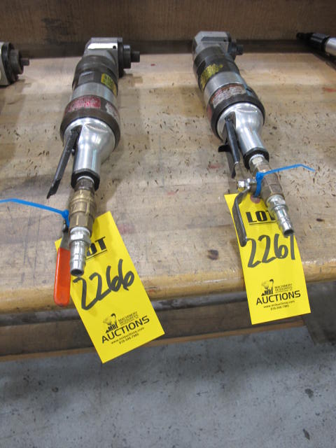 TRI-TOOL HIGH TORQUE PNEUMATIC IMPACT WRENCH (G-49) LOADING & HANDLING FEE $10-2266