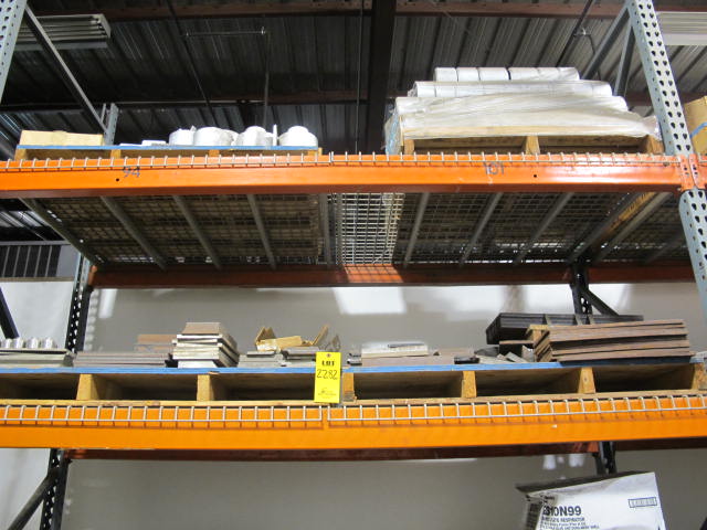 LOT (19) PALLETS FLANGE PIPE, FLAT & ROUND STOCK (G-49) LOADING & HANDLING FEE $475-2282