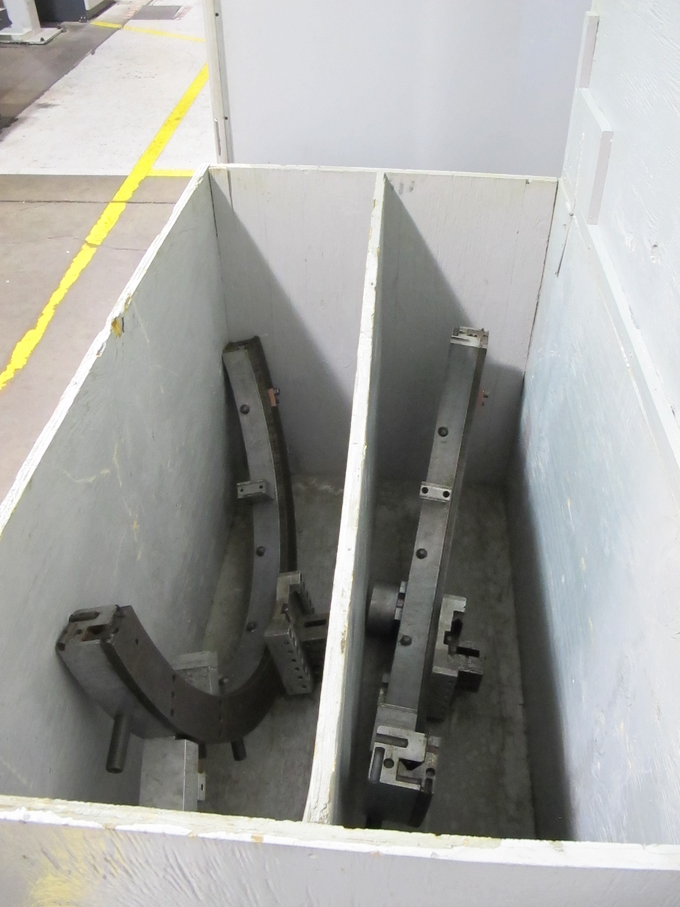 TRI-TOOL 36" OD CLAM SHELL SUB ASSEMBLY MACHINE (G-49) LOADING & HANDLING FEE $25-2288