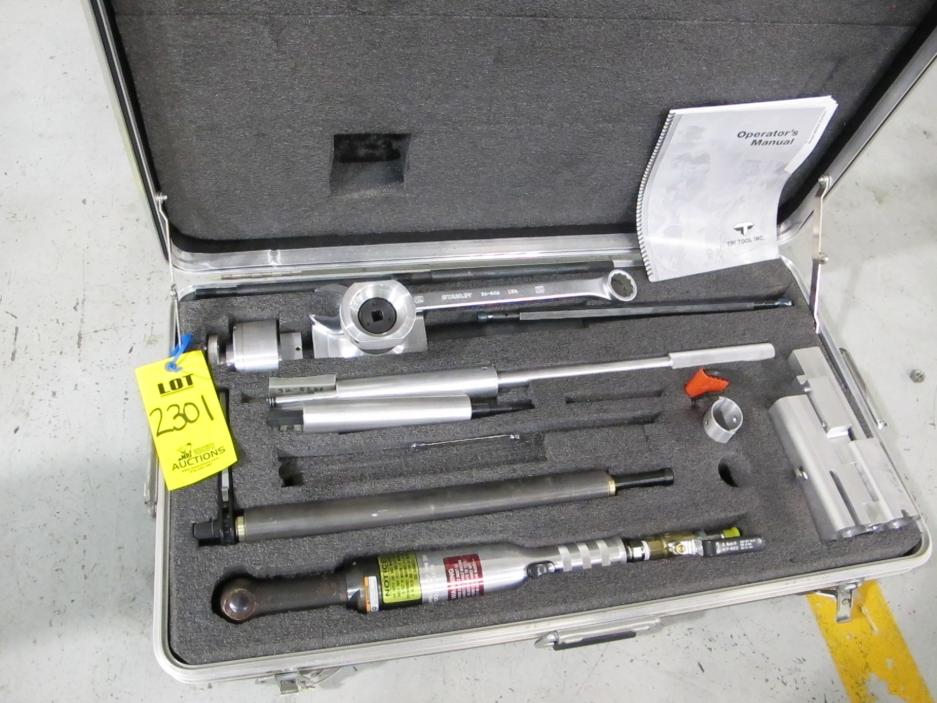TRI-TOOL MODEL MNSA CUTTING HEAD W/ TOOLING (G-49) LOADING & HANDLING FEE $25-2301