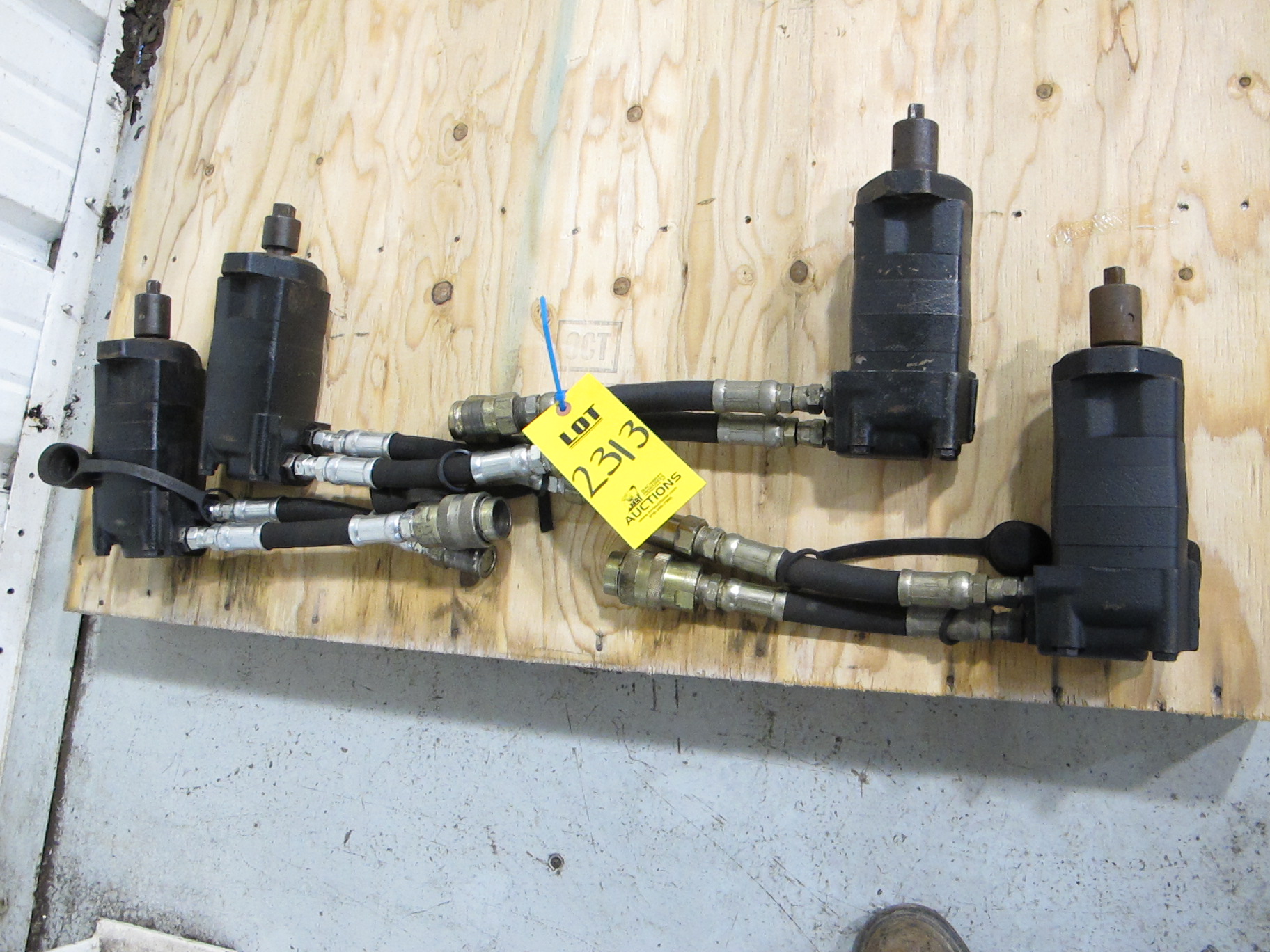 LOT (4) TRI-TOOL 1/2" HYDRAULIC CUTTING HEADS (G-49) LOADING & HANDLING FEE $25-2313