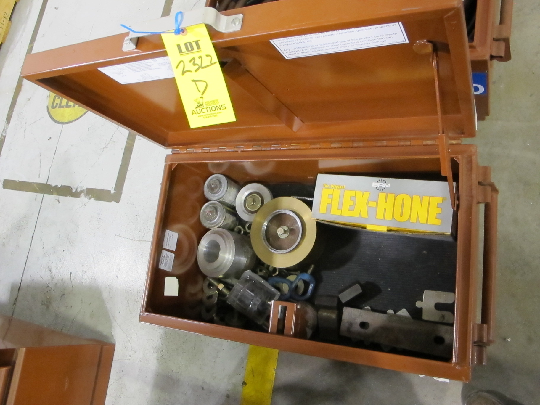 LOT MISC TRI-TOOL SPARE PARTS (G-49) LOADING & HANDLING FEE $25-2322D