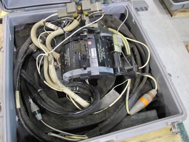 ARC MODEL 15 PORTABLE PIPE TYPE WELDING HEAD S/N 7334 (G-49) LOADING & HANDLING FEE $25-2323