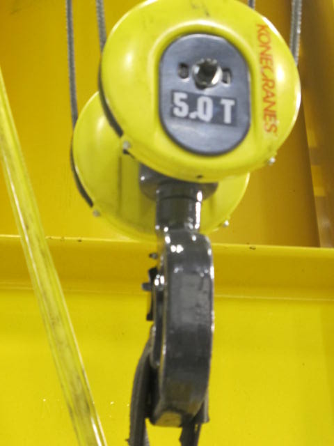 KONECRANES 5-TON CAP 360 DEGREE FLOOR-MOUNTED JIB CRANE W/ 16' ARM, KONE CRANES 5-TON ELECTRIC CABLE HOIST W/ 4-WAY PENDANT CONTROL (G-49) LOADING & HANDLING FEE $2,500-2355A