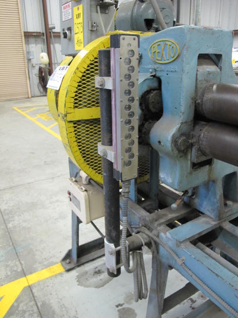 PEXTO 4' POWER PLATE ROLL, LIGHT CURTAINS (G-40) LOADING & HANDLING FEE $250-2373