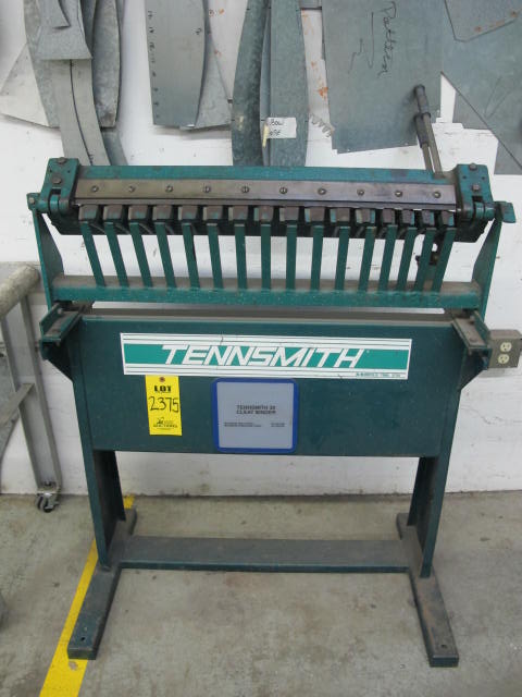 TENNSMITH 30 CLEAT BENDER, 24 GAUGE (G-40) LOADING & HANDLING FEE $50-2375