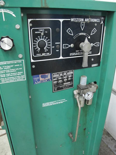 WESTERN 30 KVA SPOT WELDER, 24" ARMS, S/N FG761 (G-40) LOADING & HANDLING FEE $250-2379