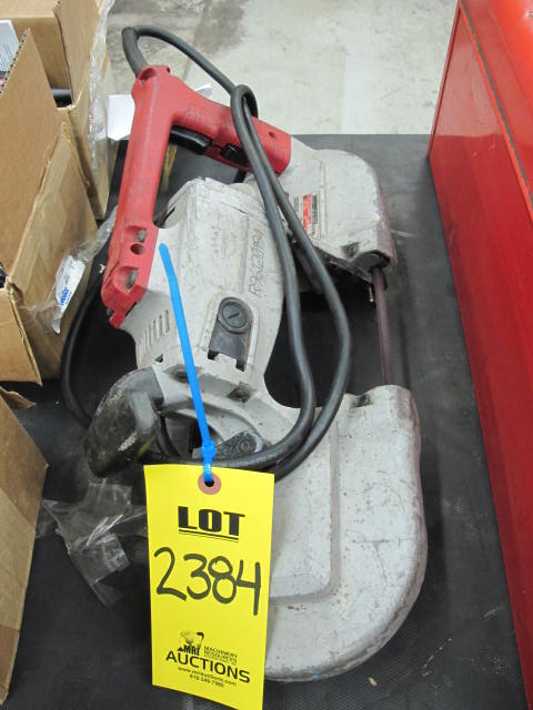 MILWAUKEE PORTABLE HACK SAW (G-40) LOADING & HANDLING FEE $10-2384