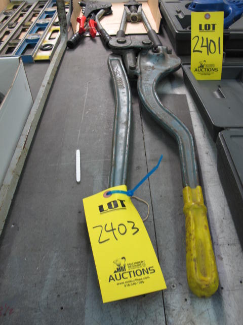 LOT HAND PUNCHES AND RIVETERS (G-40) LOADING & HANDLING FEE $10-2403