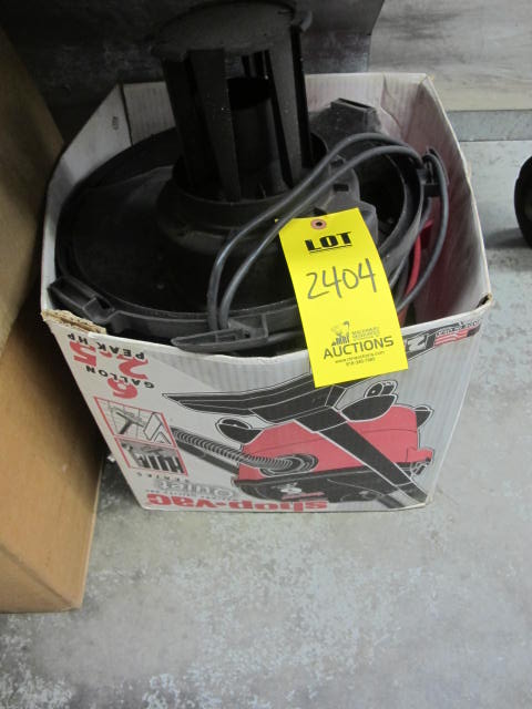 LOT PIPE WRENCHES, HAMMERS, HACK SAWS, CLAMPS AND RELATED TOOLS (G-40) LOADING & HANDLING FEE $10-2404