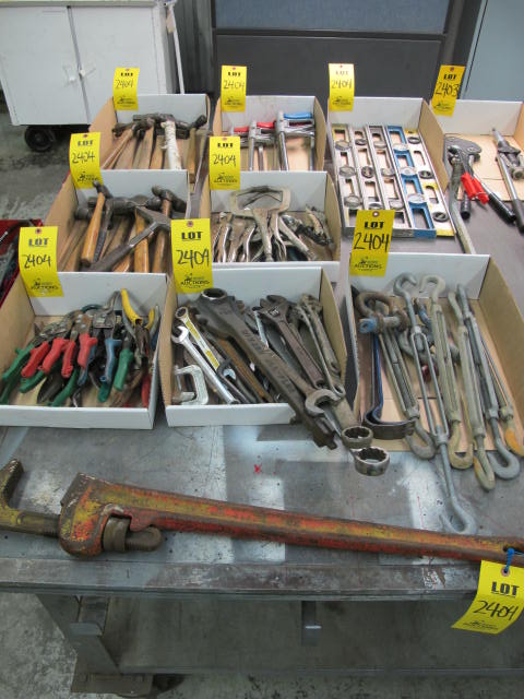 LOT PIPE WRENCHES, HAMMERS, HACK SAWS, CLAMPS AND RELATED TOOLS (G-40) LOADING & HANDLING FEE $10-2404
