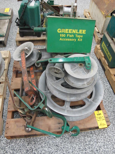 LOT MISC GREENLEE BENDER PARTS (G-20) LOADING & HANDLING FEE $25-2492